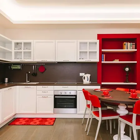 Monti شقة فارينا