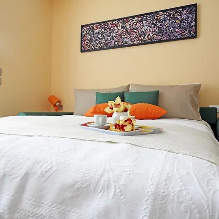 Monti Apartment *