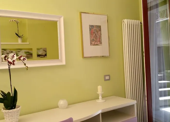 Monti Apartment Varenna