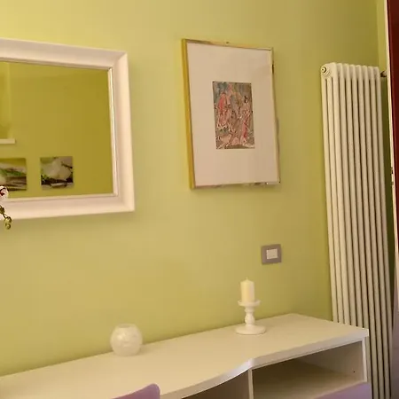 Monti Apartament Varenna